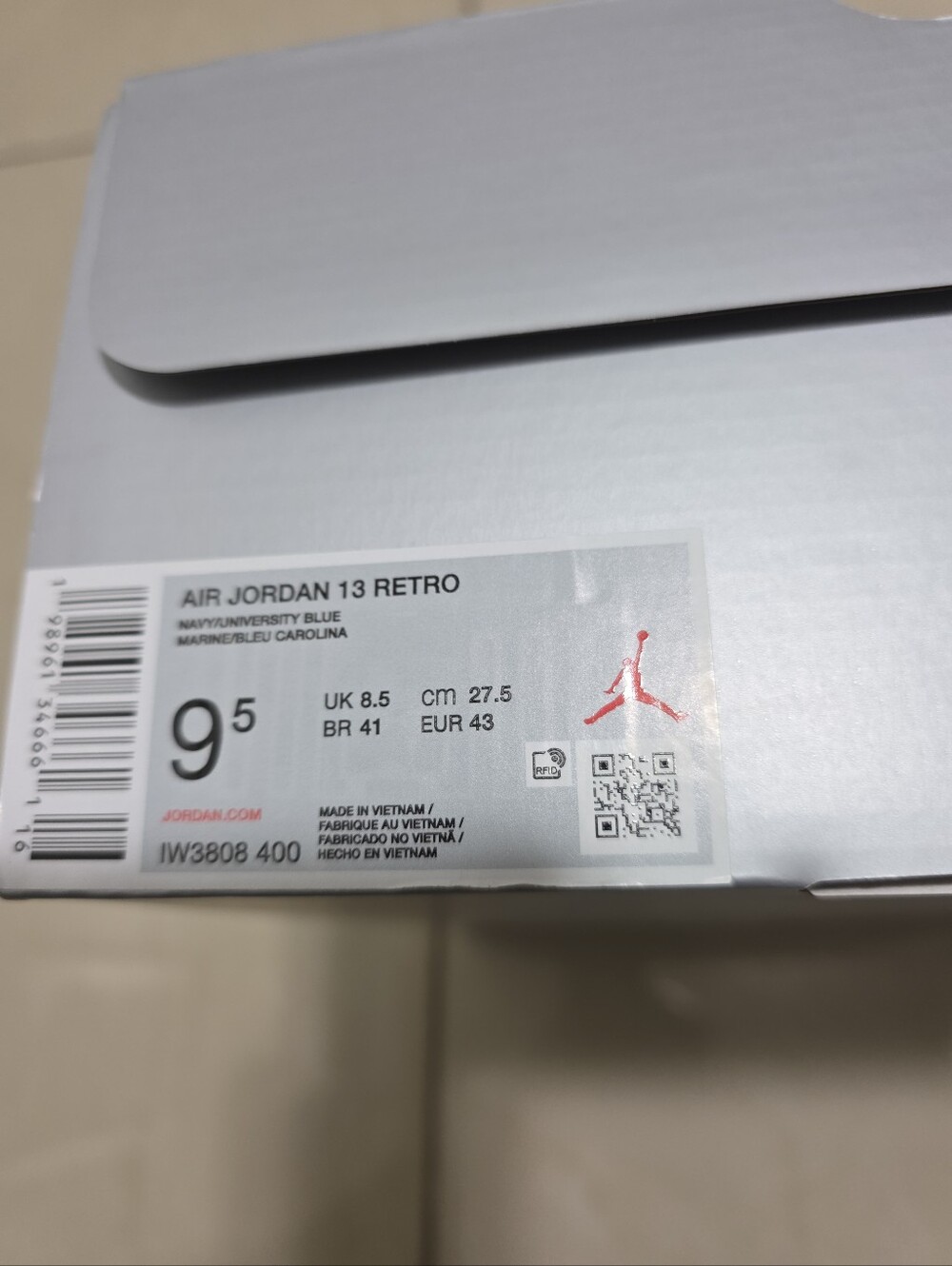 Empty Shoe Box - Picture 2 of 6